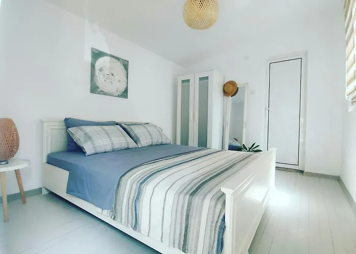 Semesterbostad La Veranda